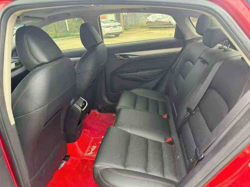 延安20年吉利缤瑞6