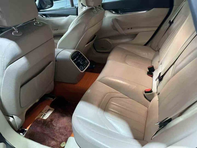 珠海17年玛莎拉蒂总裁7