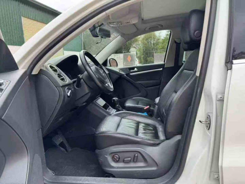 珠海16年大众途观6