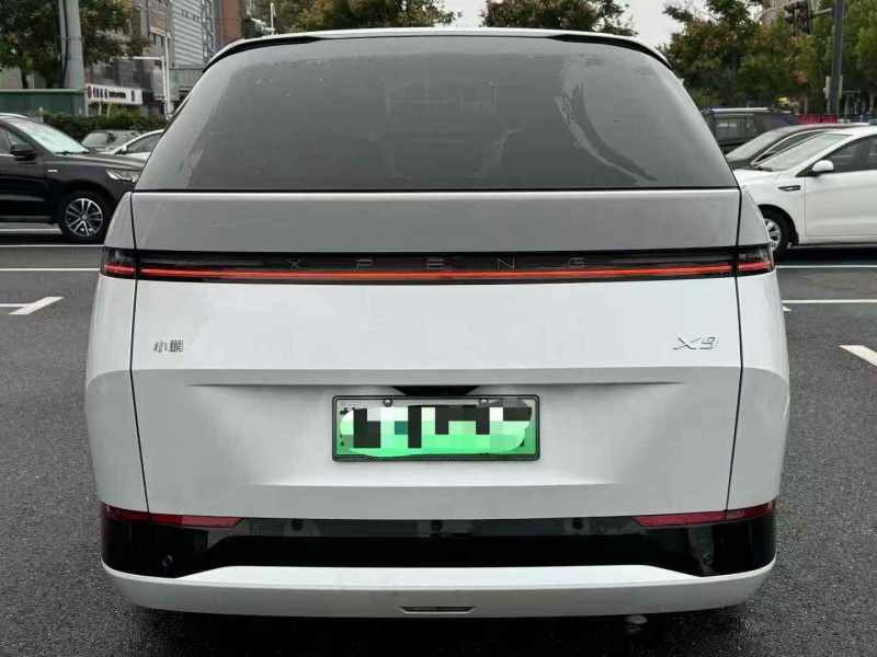 苏州24年小鹏汽车X99