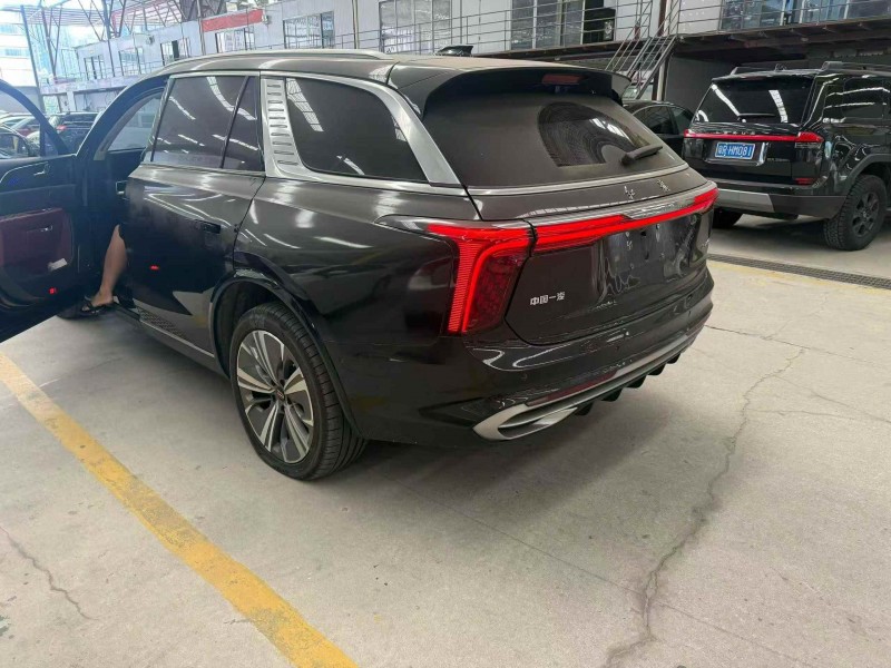 珠海23年红旗E-HS97