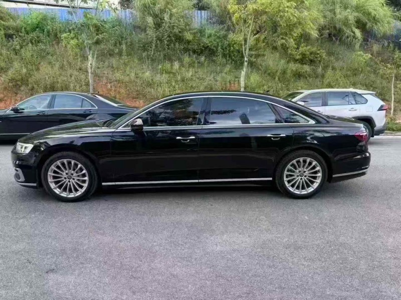 梧州20年奥迪A8L8