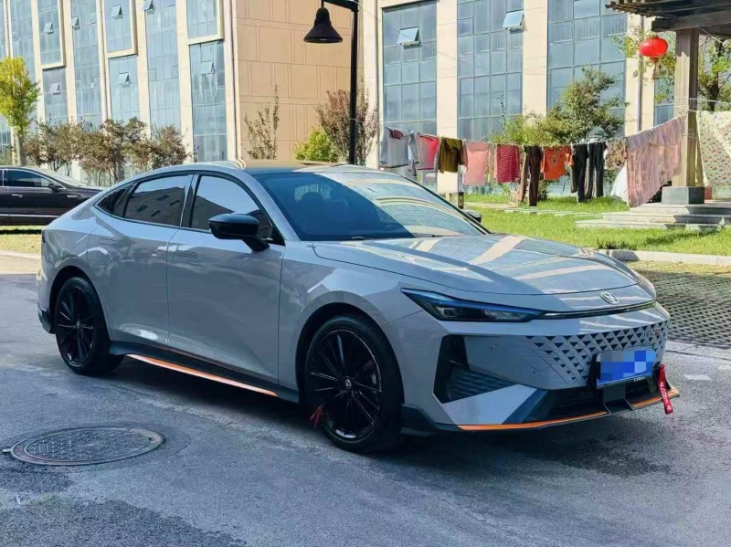 淄博24年长安汽车UNI3