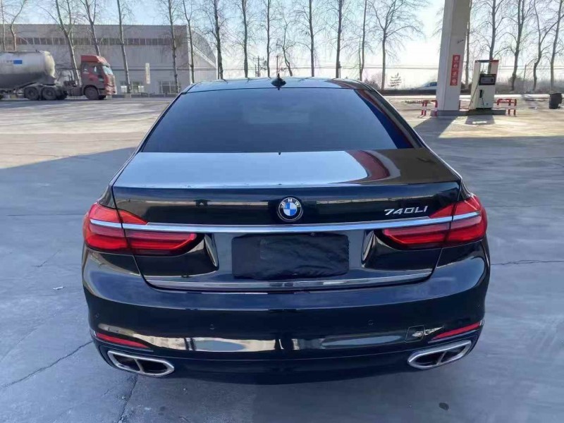 潍坊17年宝马7系9