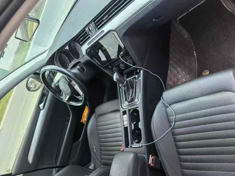 枣庄21年大众迈腾9