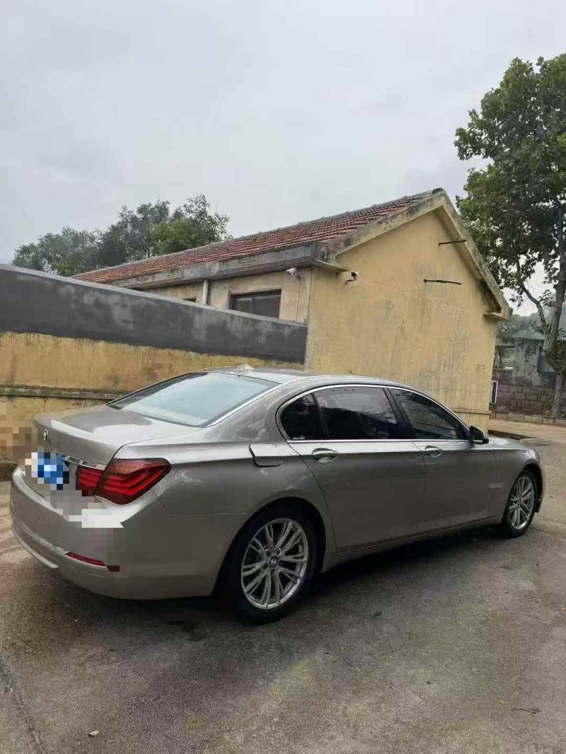 潍坊15年宝马7系8