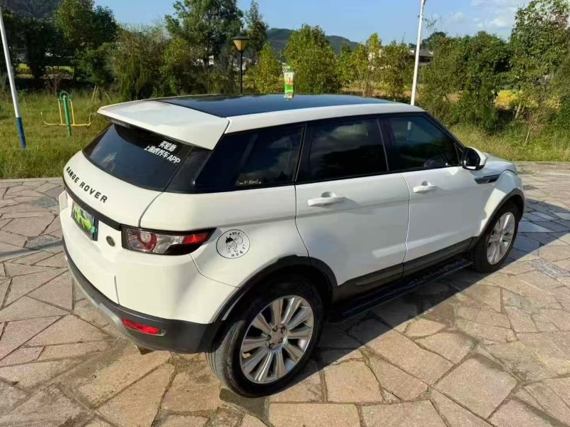 江门16年路虎极光8