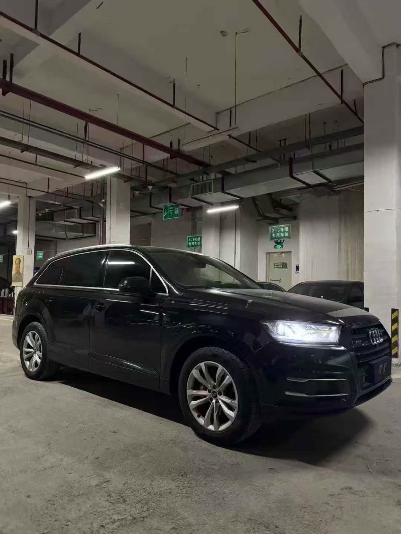 毕节17年奥迪Q72
