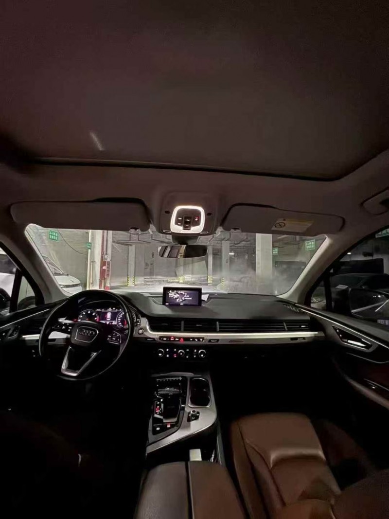 毕节17年奥迪Q74