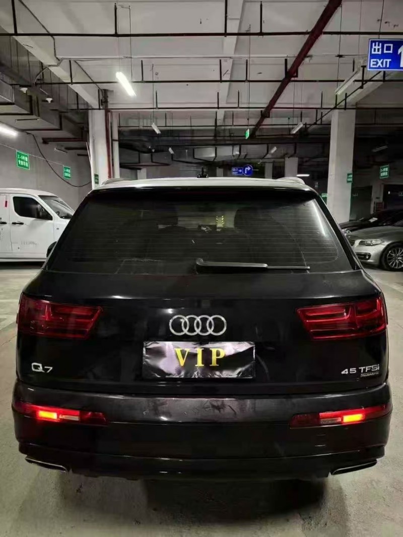 毕节17年奥迪Q79