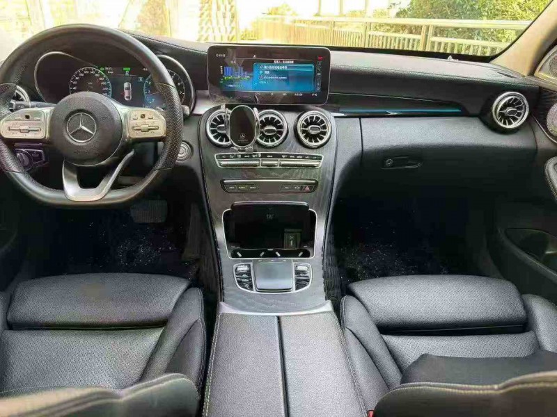 张家界21年奔驰C4