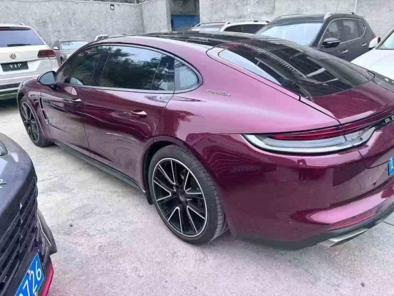 常德21年保时捷帕拉梅拉8