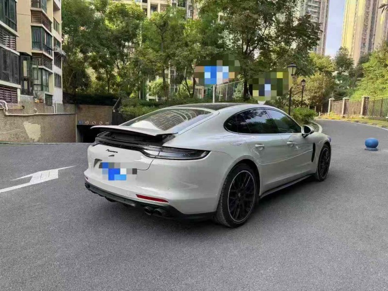 重庆24年保时捷帕拉梅拉7