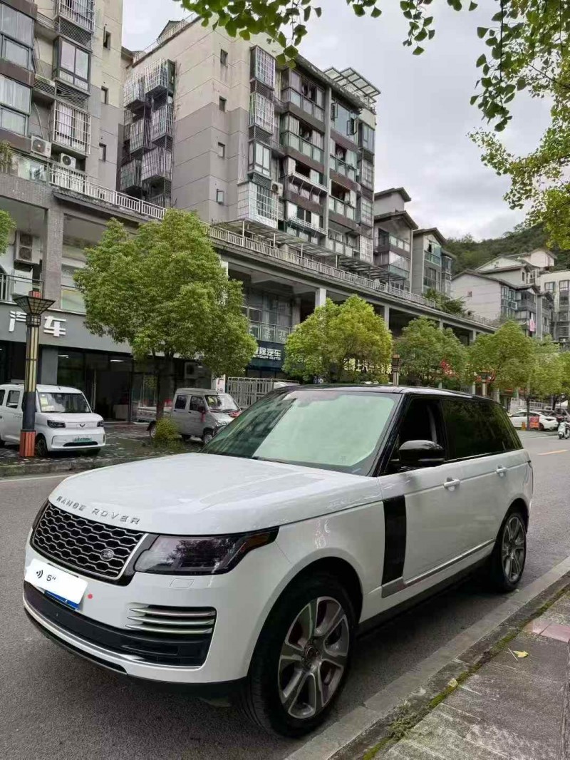 重庆19年路虎揽胜2