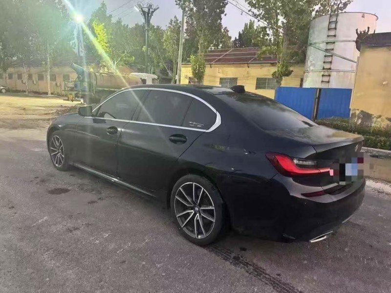 菏泽22年宝马3系7