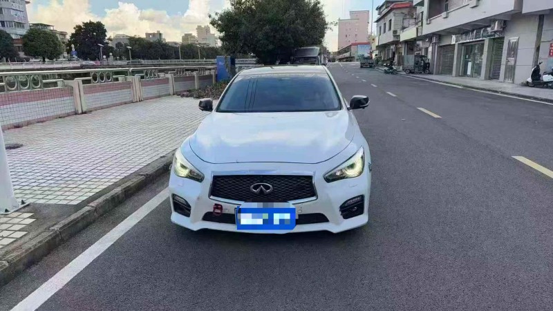 东莞18年英菲尼迪Q501