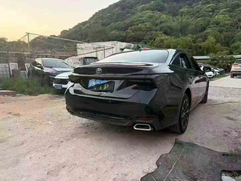 广州25年丰田亚洲龙8