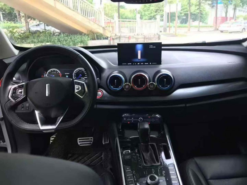 东莞17年长城汽车魏牌4