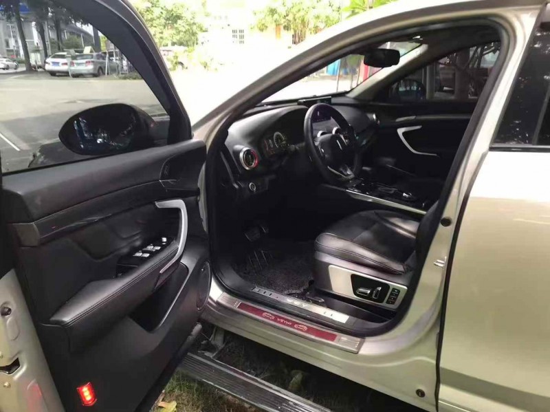 东莞17年长城汽车魏牌6