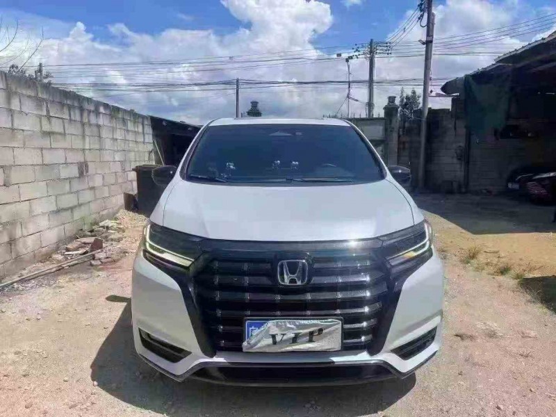 汕头24年本田艾力绅1