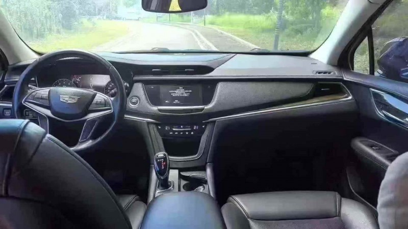 东莞18年凯迪拉克XT54