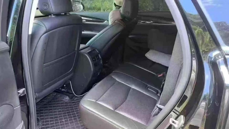 东莞18年凯迪拉克XT55