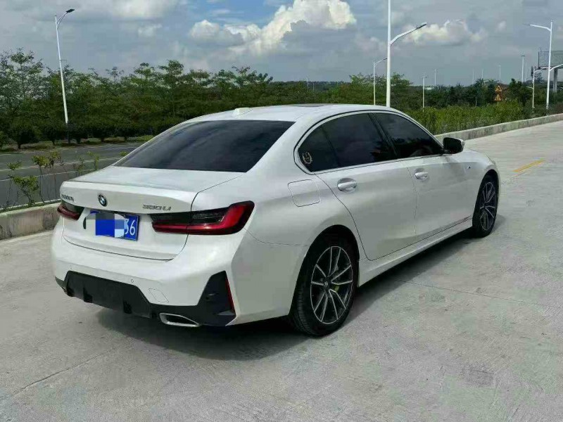 珠海24年宝马3系7