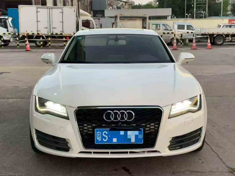 汕头14年奥迪A7L1