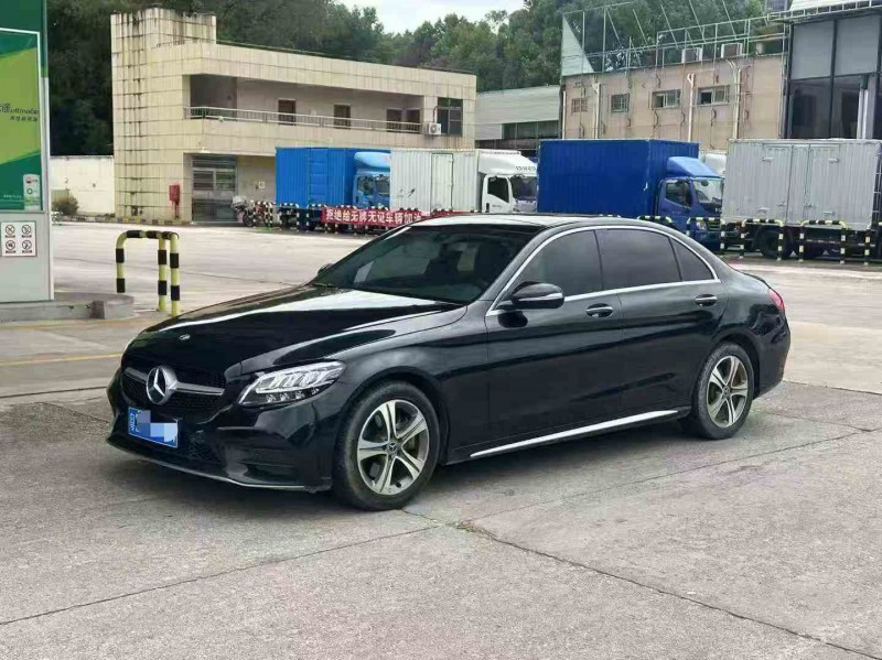 佛山19年奔驰C2