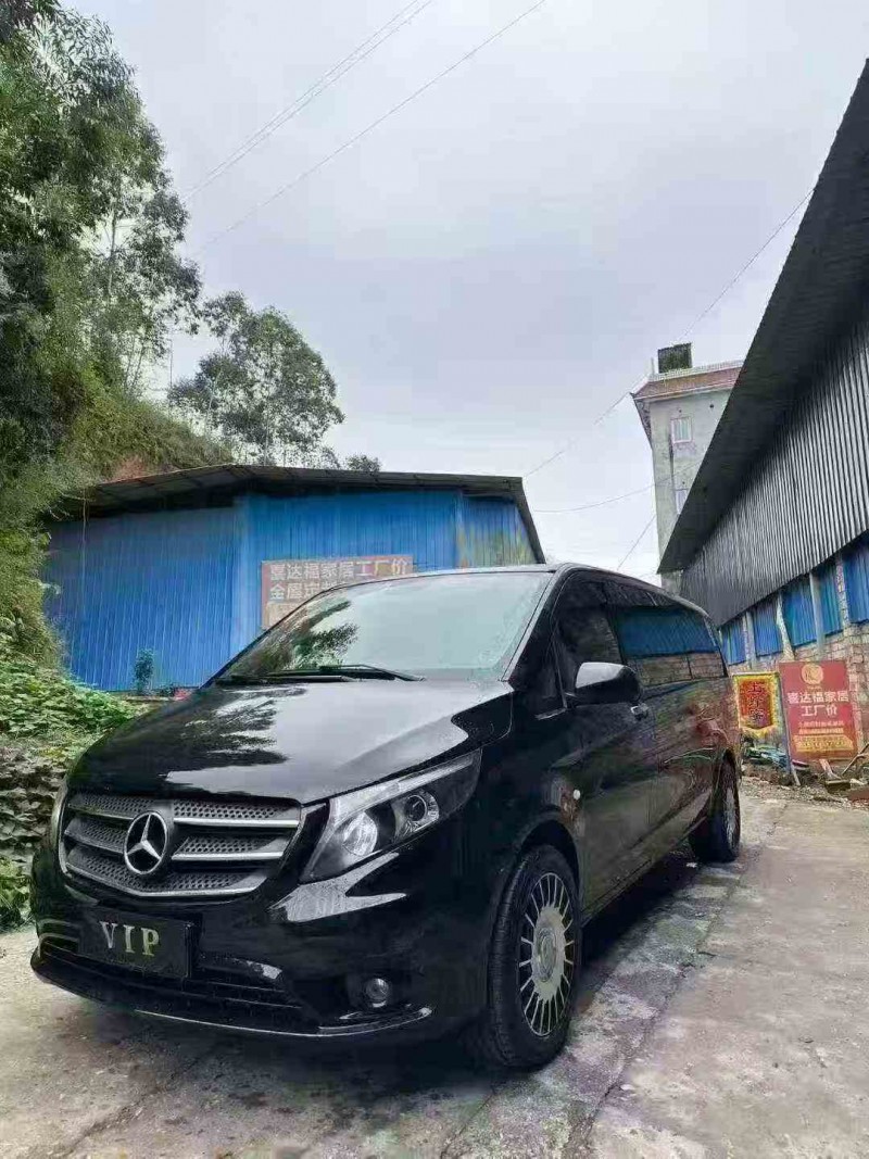 遂宁19年奔驰威霆2