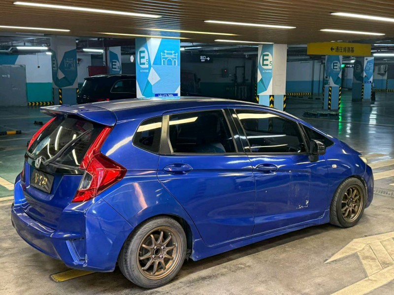 台州14年本田飞度8