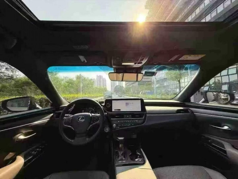 东莞23年雷克萨斯ES6