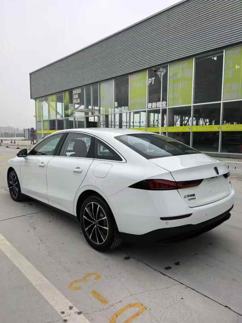 济宁25年荣威D77