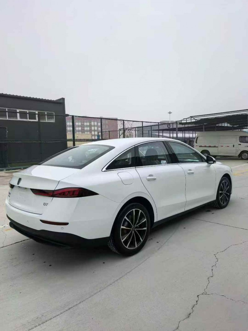 济宁25年荣威D78