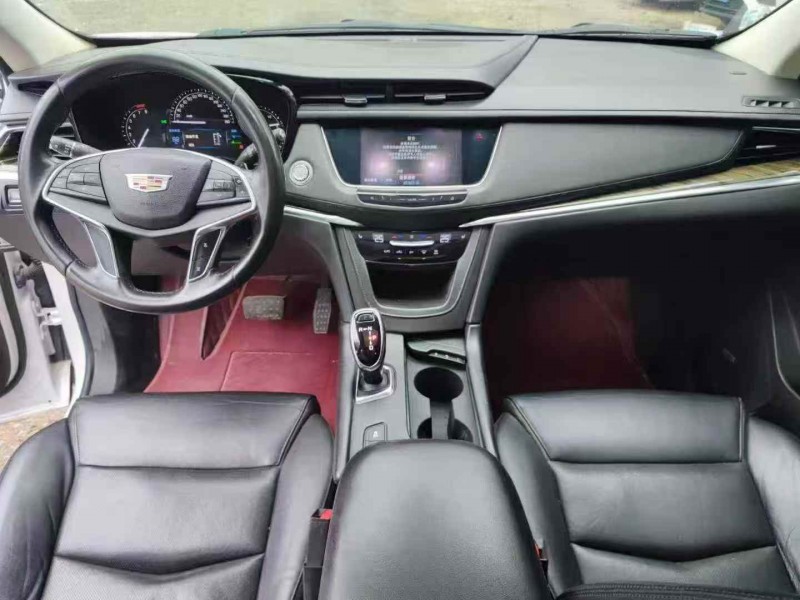 衡阳16年凯迪拉克XT54