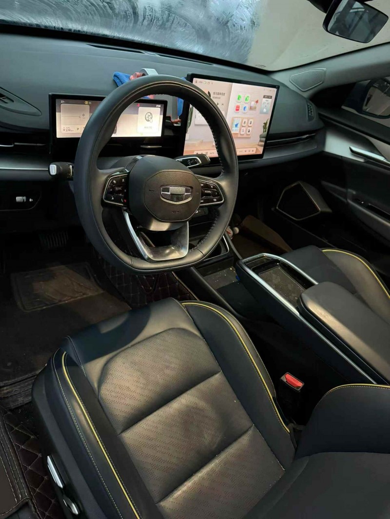 常州24年吉利几何5