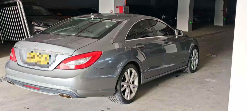 东莞14年奔驰CLS7