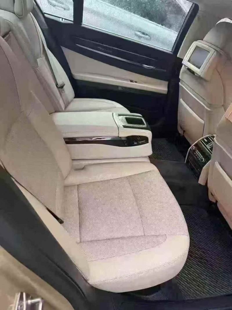 东莞09年宝马7系5