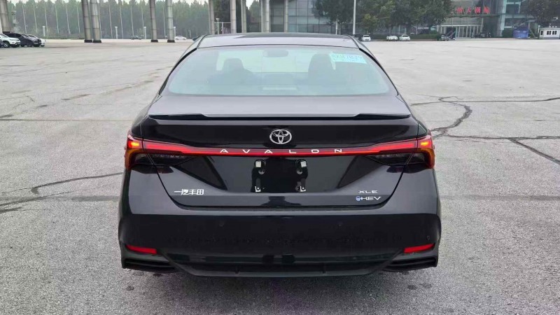 烟台25年丰田亚洲龙7