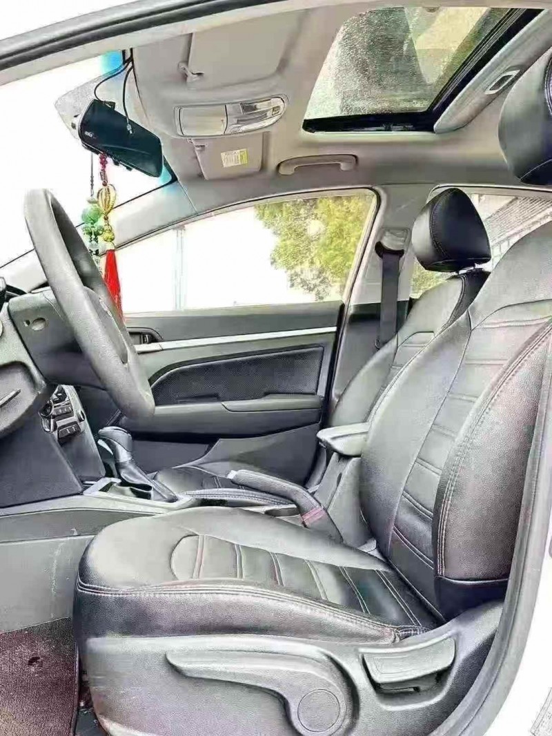 东莞17年现代领动6