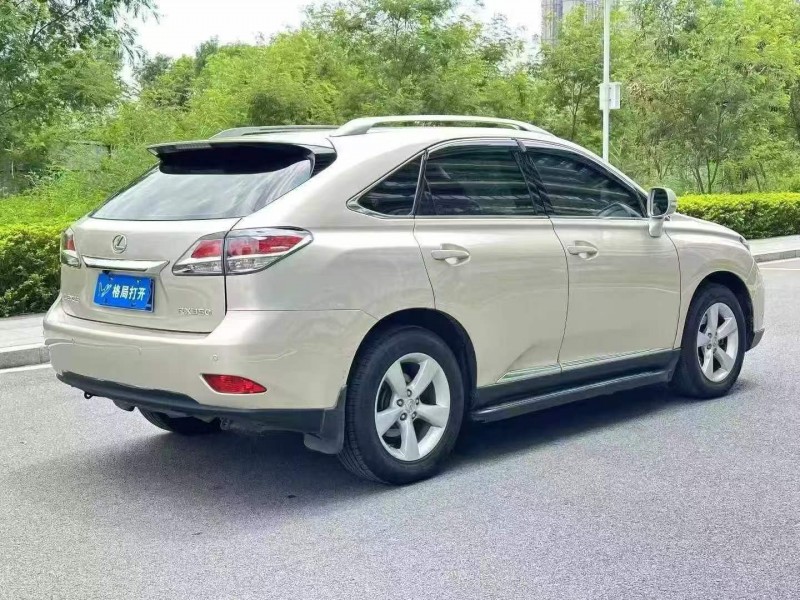 东莞15年雷克萨斯RX7