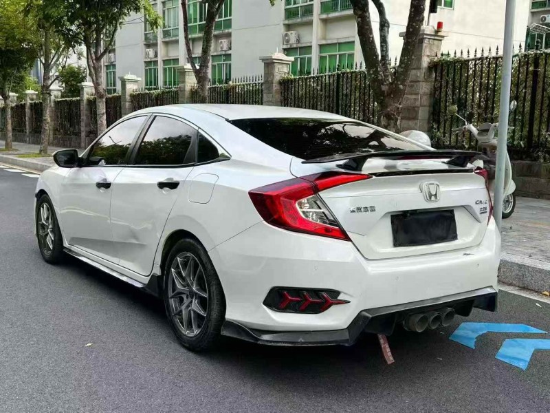 广州20年本田思域7