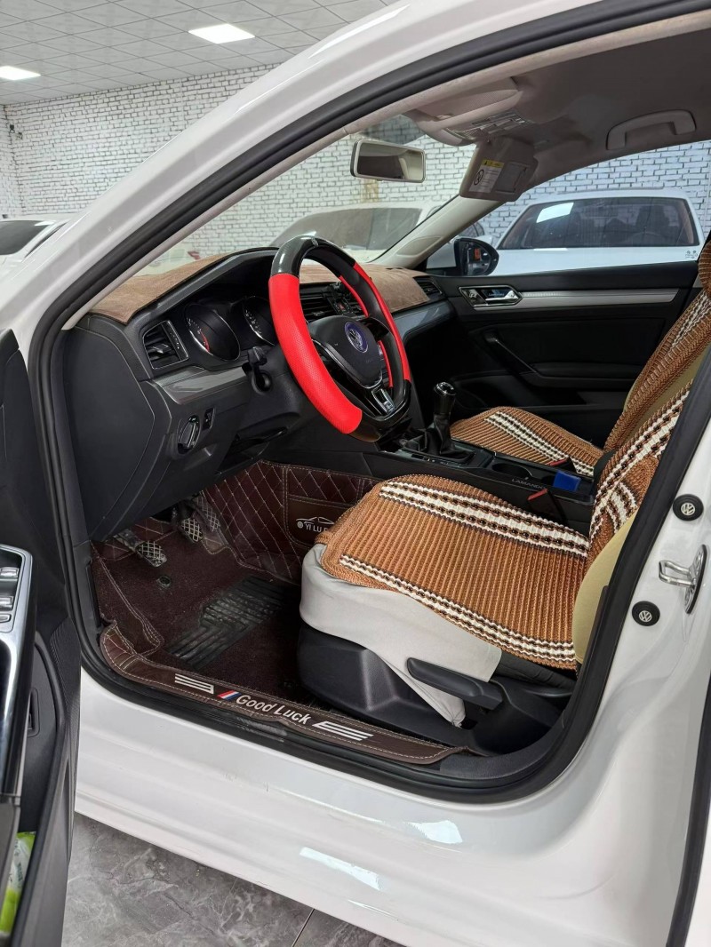 廊坊17年大众凌渡5