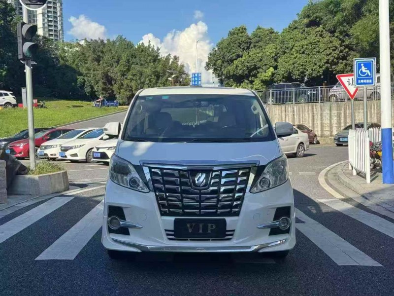 广州12年丰田埃尔法1