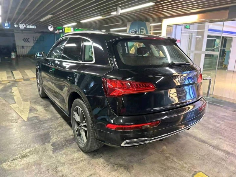 台州19年奥迪Q58