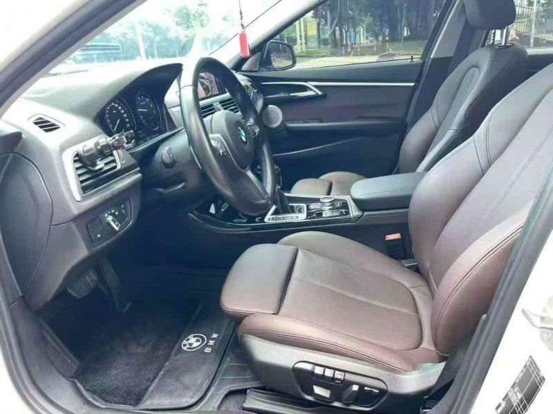 广州19年宝马1系4