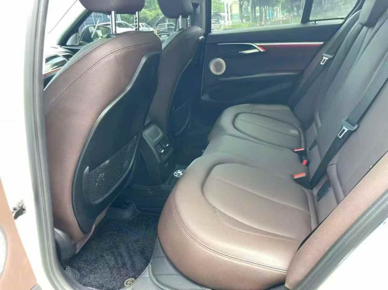 广州19年宝马1系5