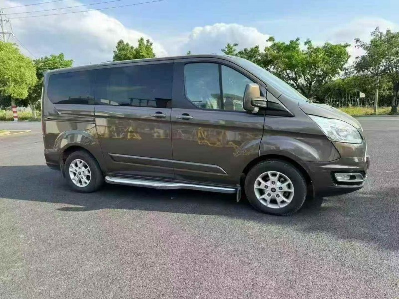 广州17年福特途睿欧3