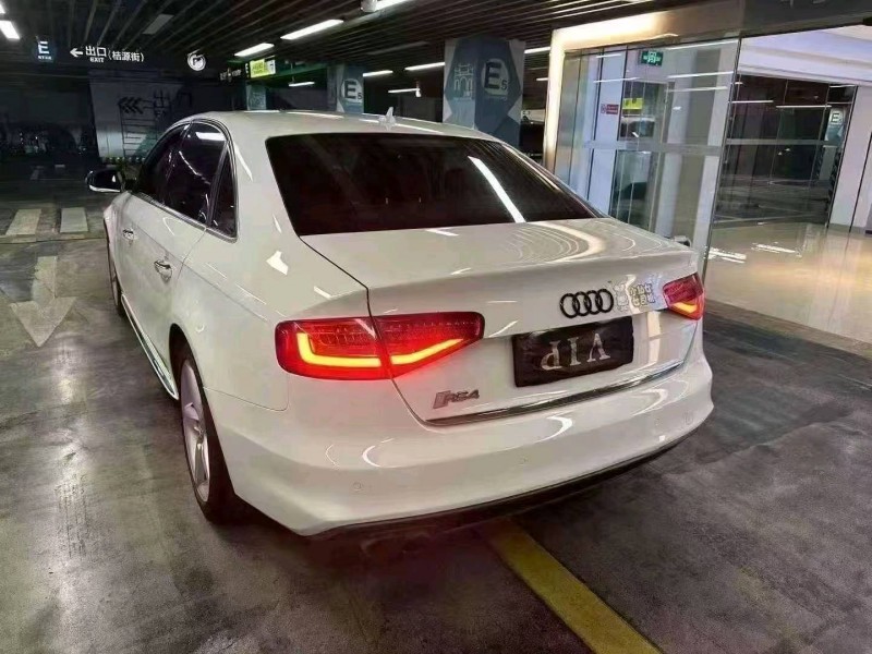 台州16年奥迪A4L8
