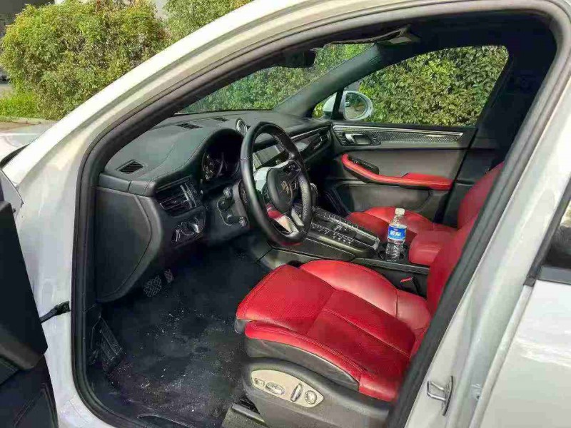 宿迁19年保时捷Macan7